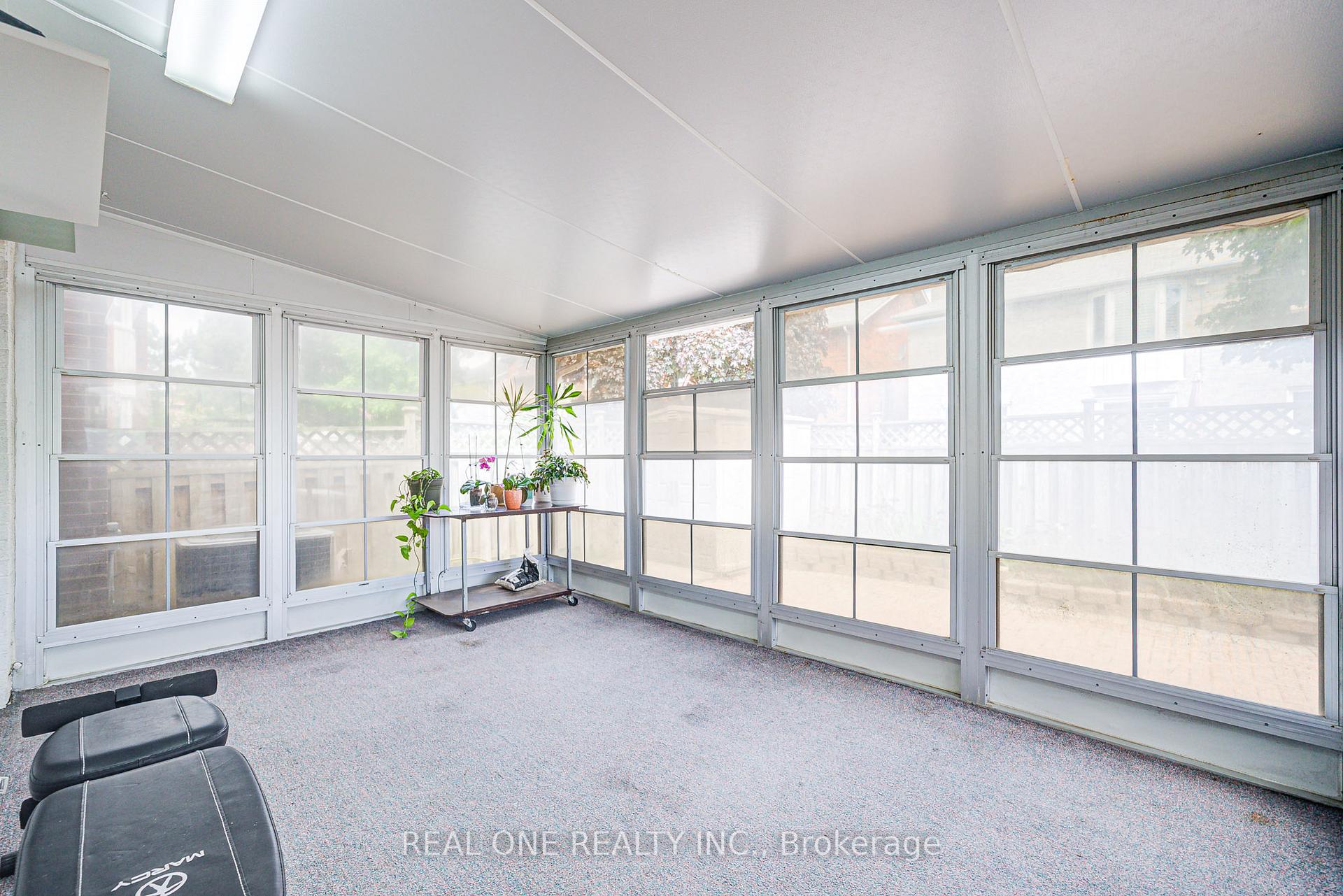 Photo 35 of 58 Joseph Aaron Boulevard, Vaughan, Brownridge — HOMEH