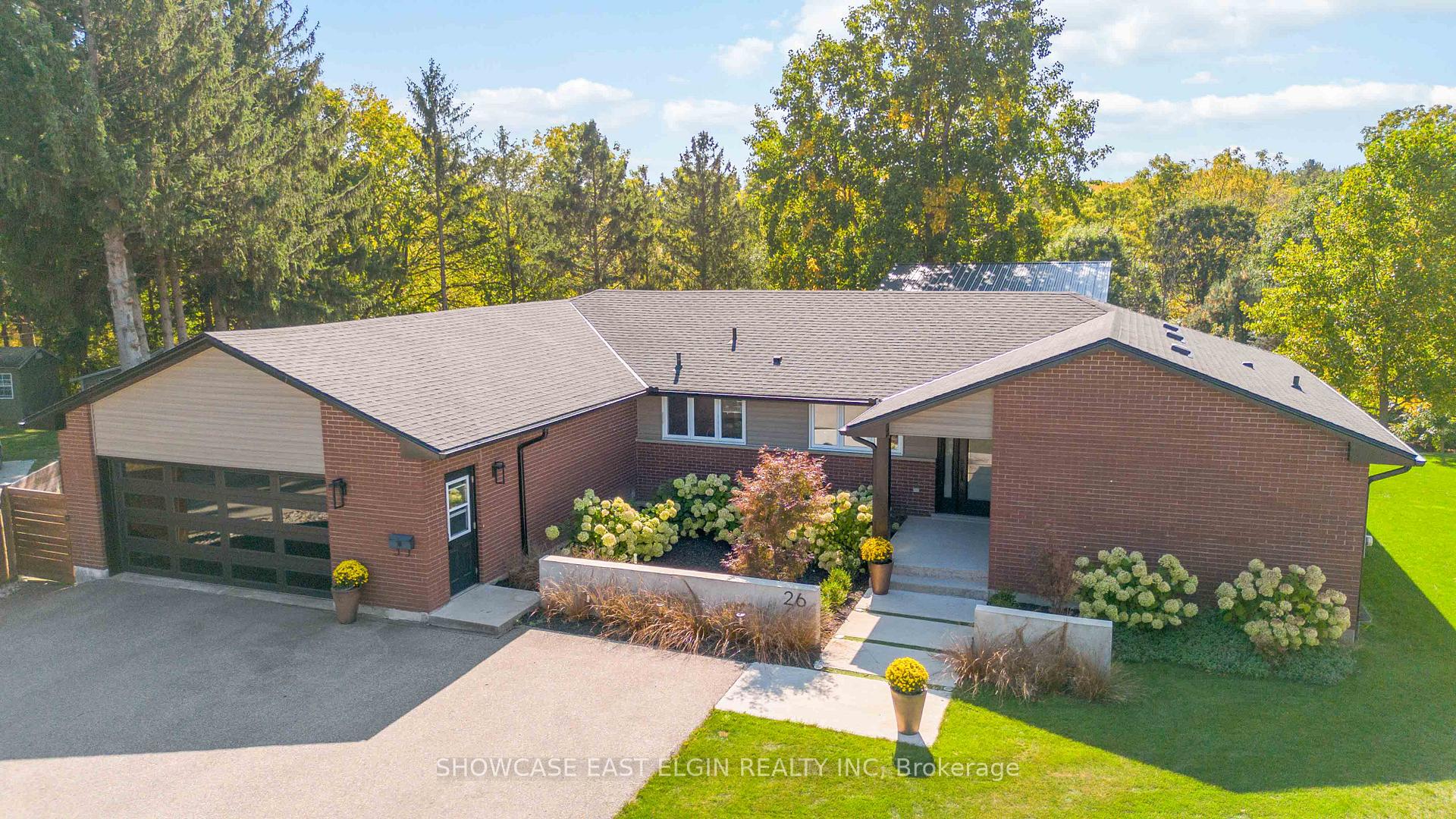 Front of 26 Lawrence Crescent