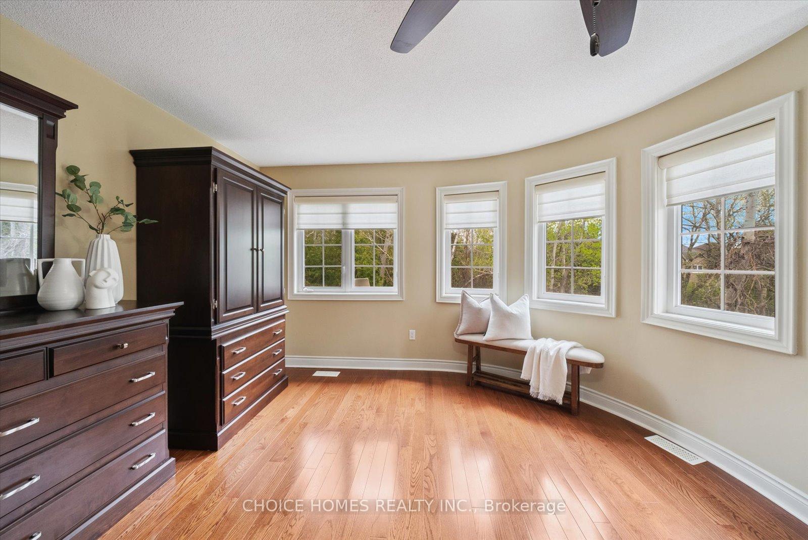 Photo 31 of 105 Rivers Edge Place, Whitby, Taunton North — HOMEH