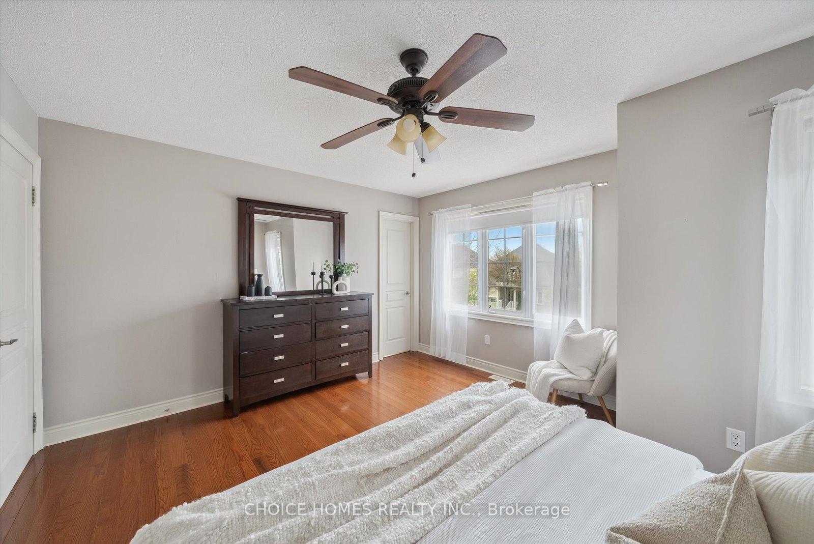 Photo 39 of 105 Rivers Edge Place, Whitby, Taunton North — HOMEH