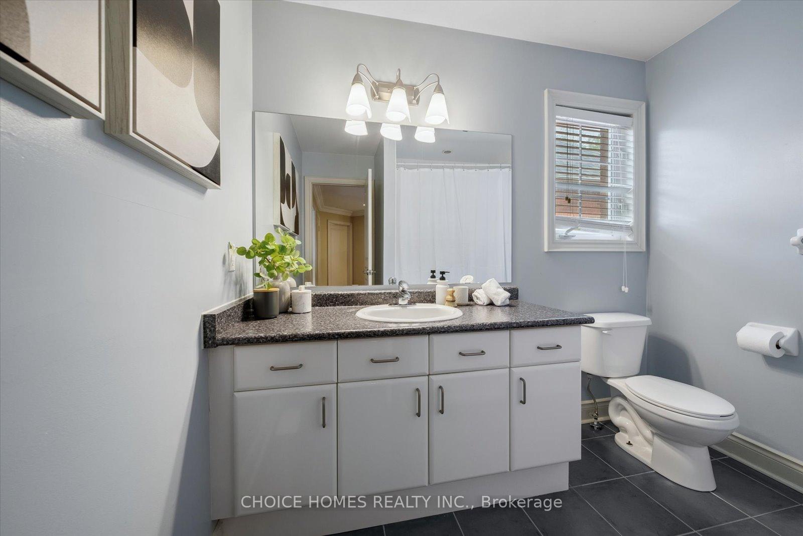 Photo 40 of 105 Rivers Edge Place, Whitby, Taunton North — HOMEH