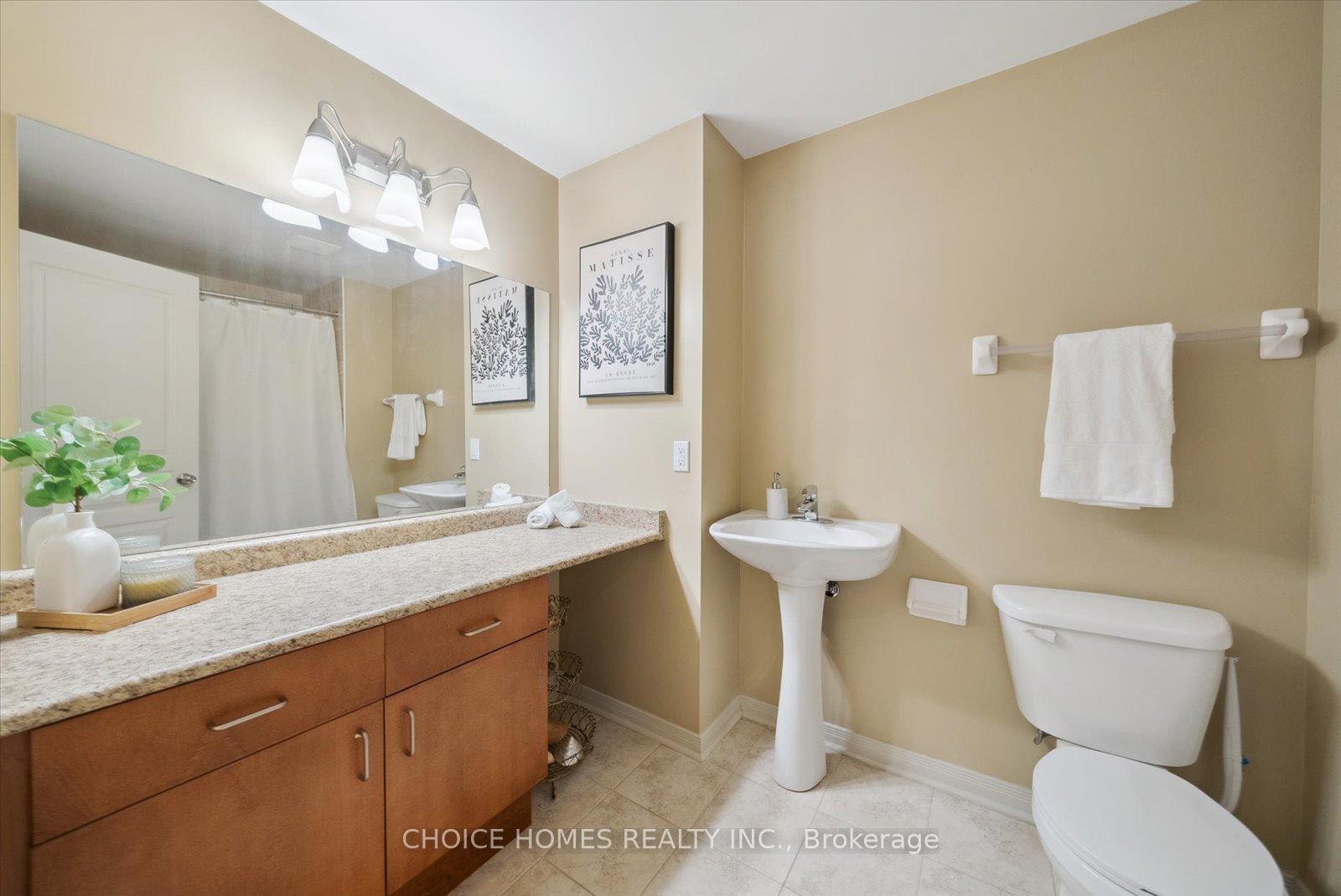 Photo 47 of 105 Rivers Edge Place, Whitby, Taunton North — HOMEH