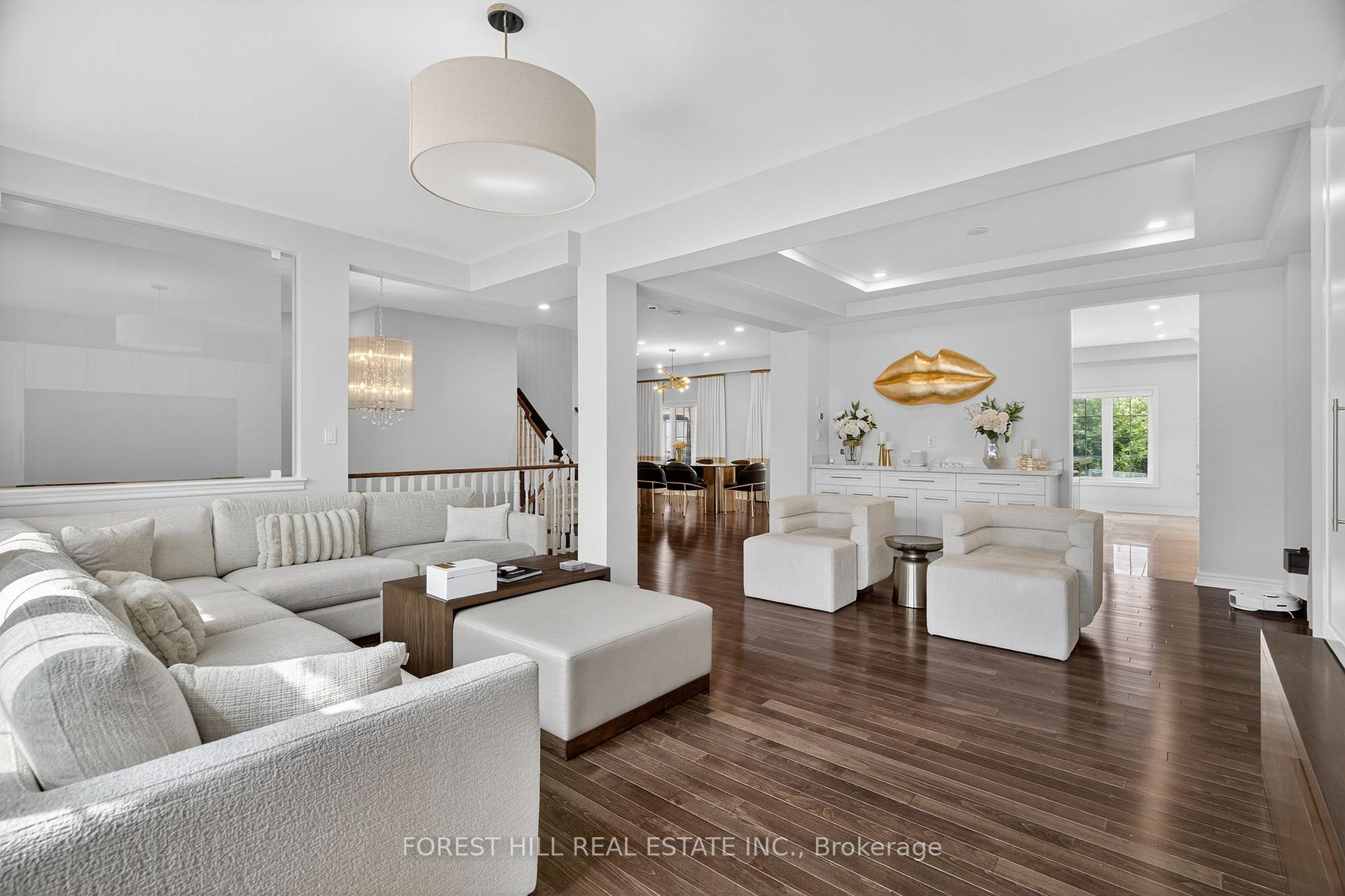 Photo 13 of 138 Lebovic Campus Drive, Vaughan, Patterson — HOMEH