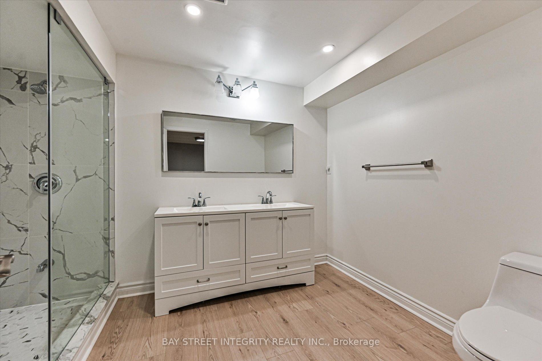 Photo 41 of 71 Nevada Crescent, Vaughan, Rural Vaughan — HOMEH
