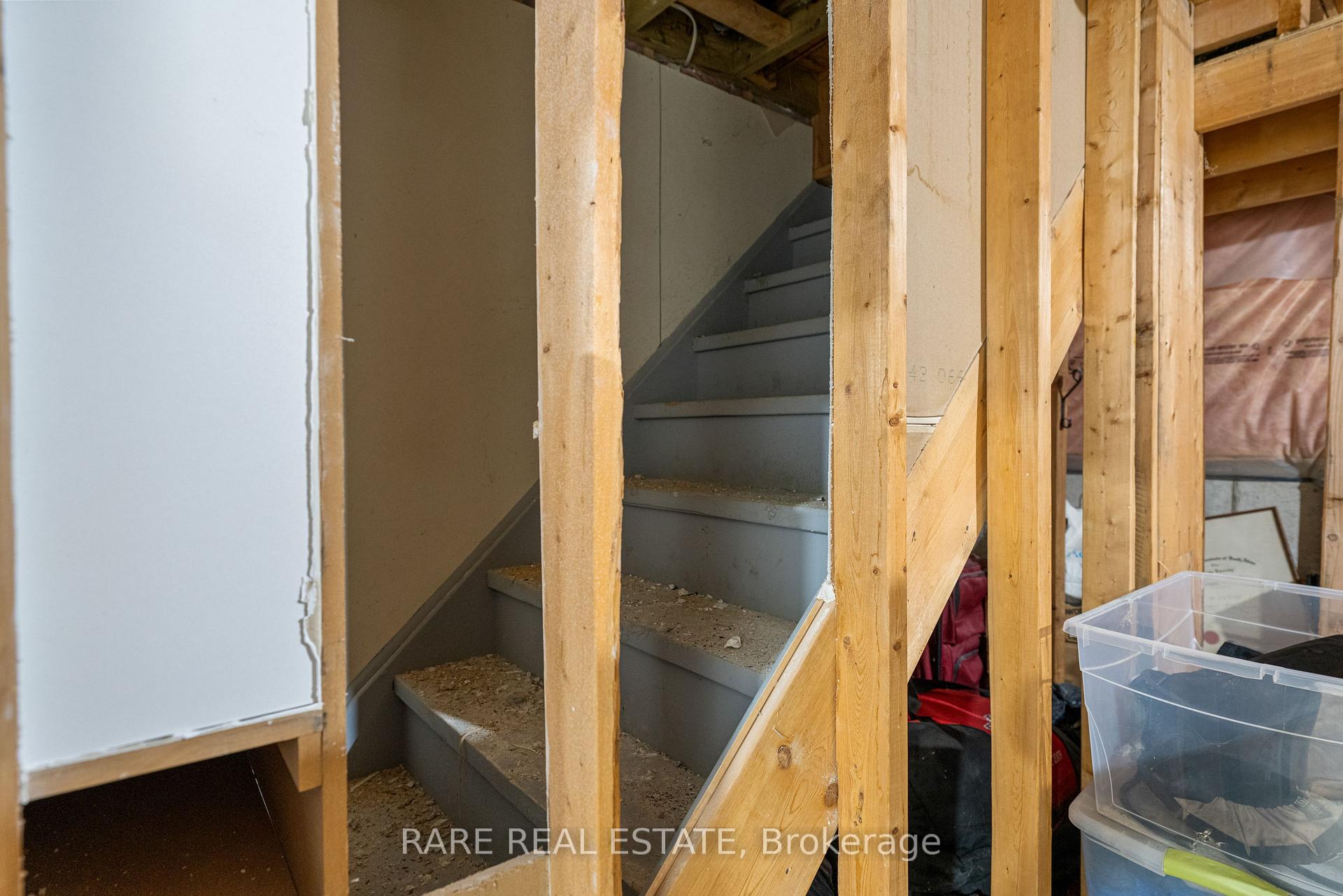 Photo 31 of 545 Highcliffe Drive, Vaughan, Uplands — HOMEH