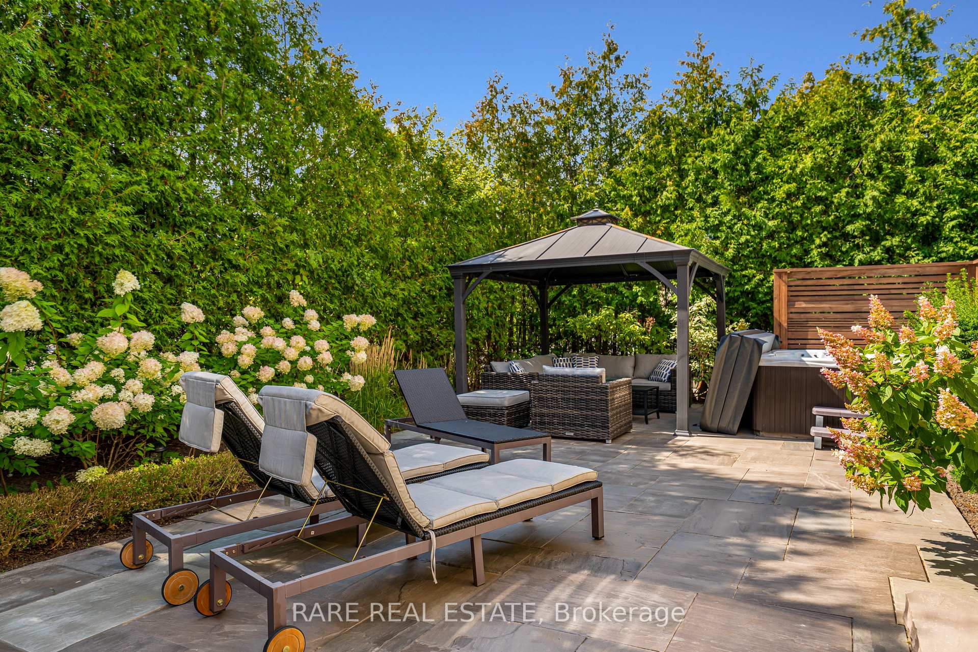 Photo 38 of 545 Highcliffe Drive, Vaughan, Uplands — HOMEH