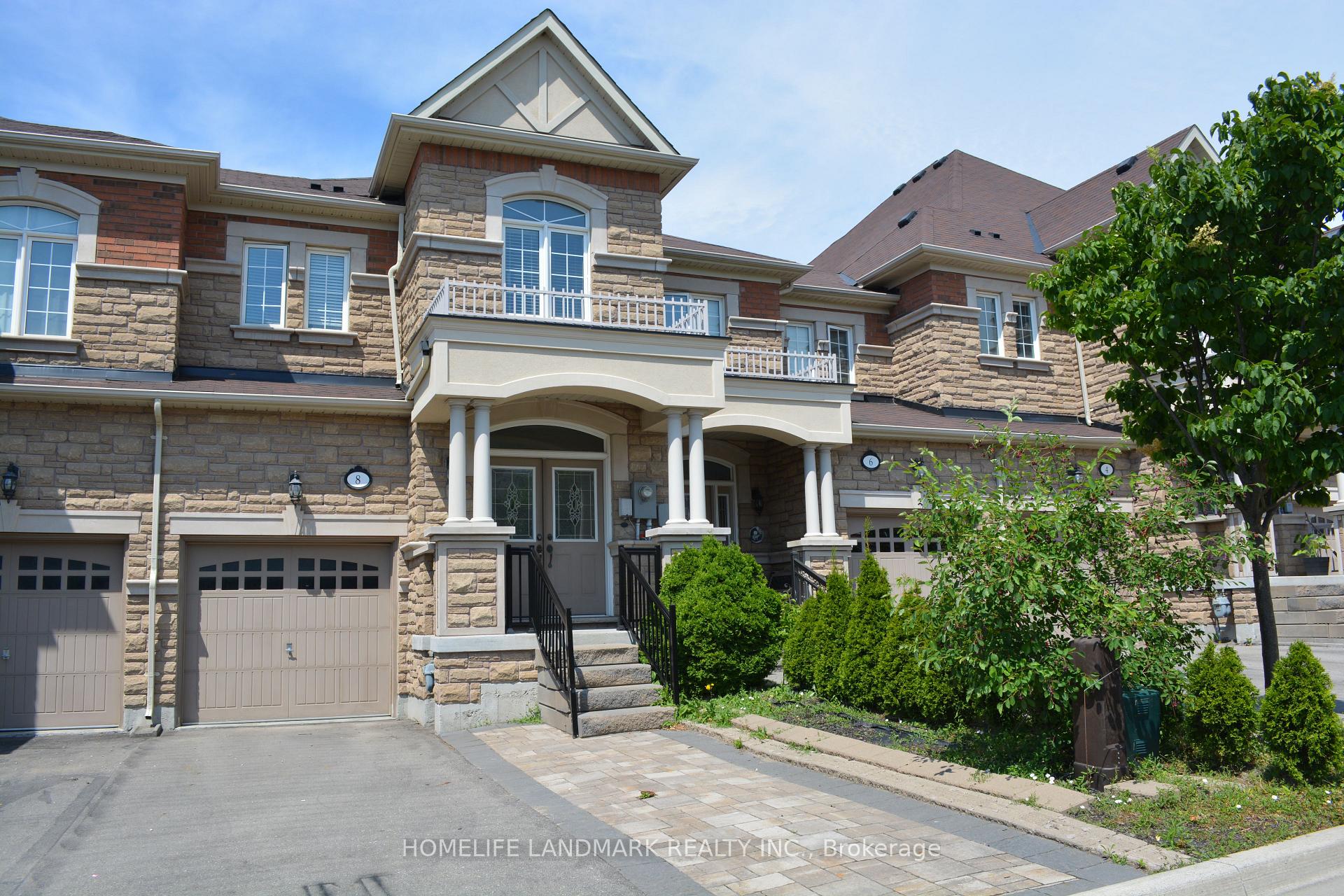 Photo 1 of 8 Spruce Pine Crescent, Vaughan, Patterson — HOMEH