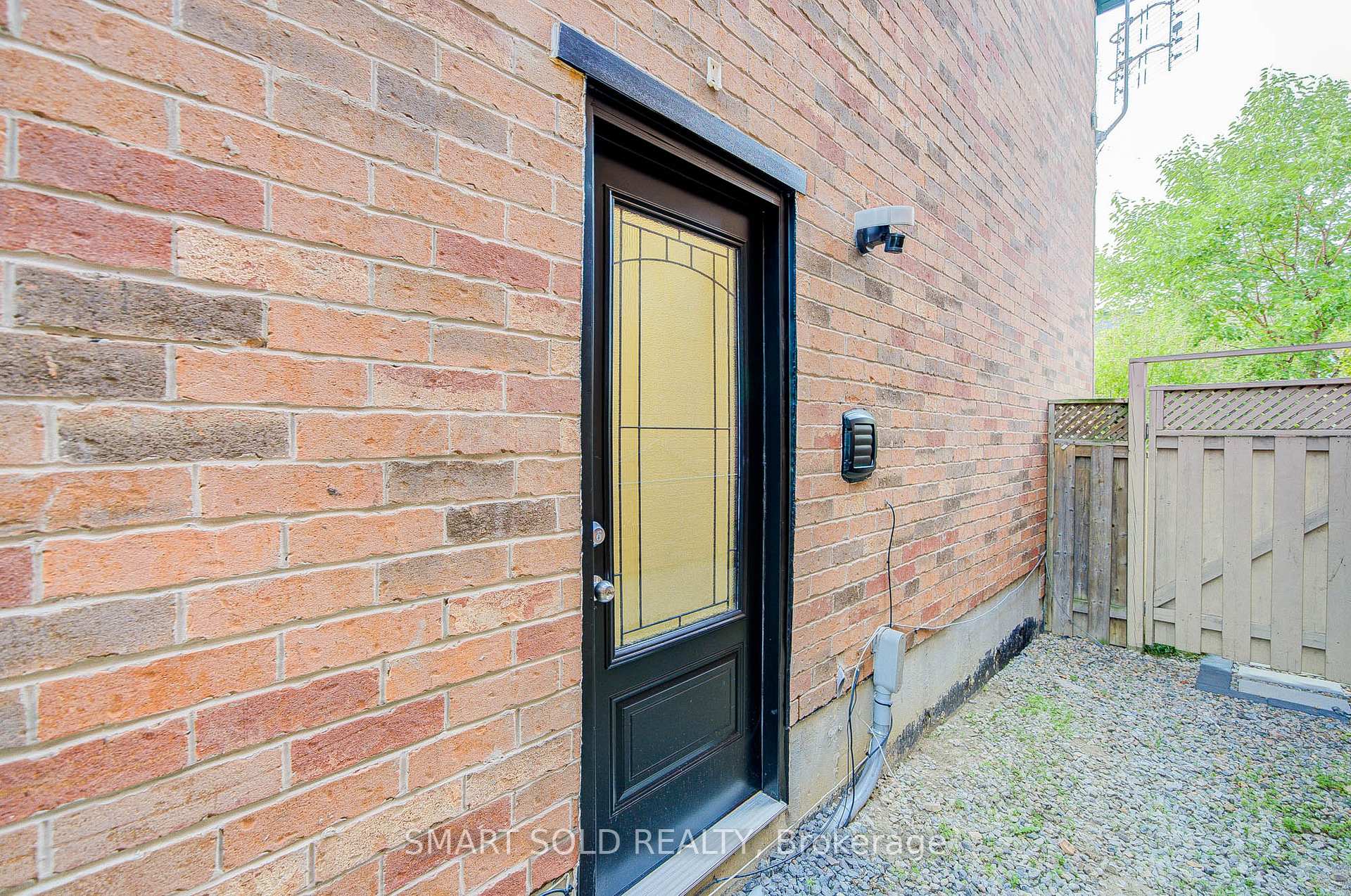 Photo 39 of 35 Bentoak Crescent, Vaughan, Patterson — HOMEH