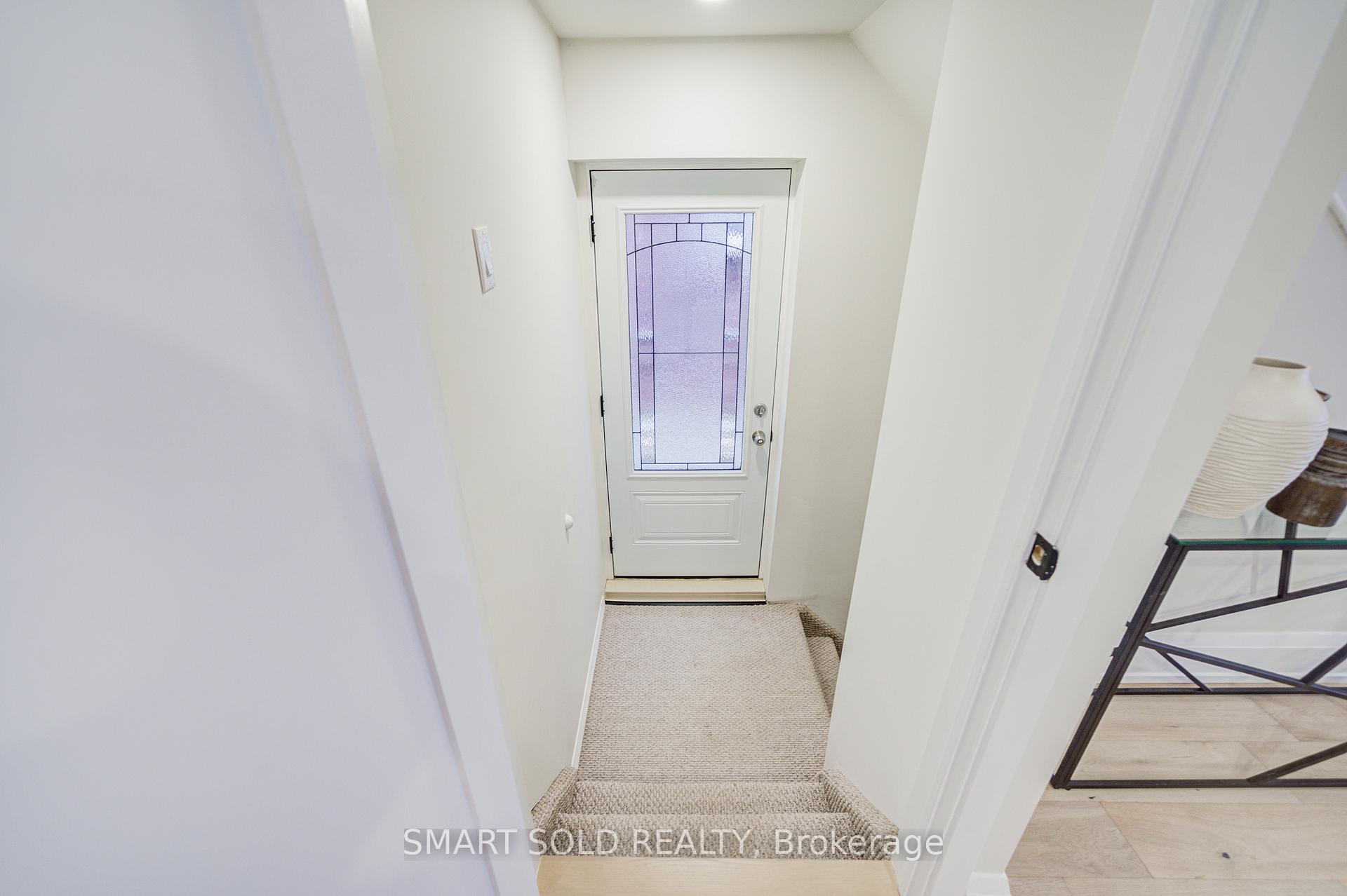 Photo 40 of 35 Bentoak Crescent, Vaughan, Patterson — HOMEH