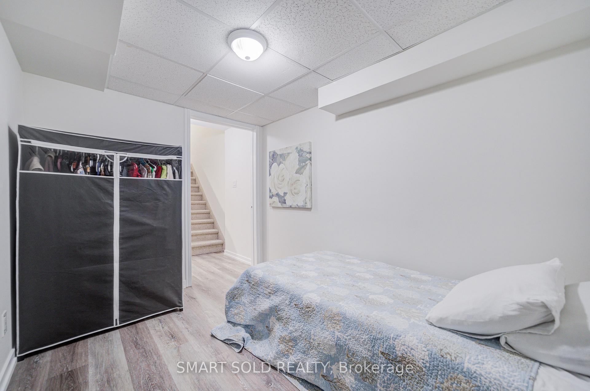 Photo 47 of 35 Bentoak Crescent, Vaughan, Patterson — HOMEH