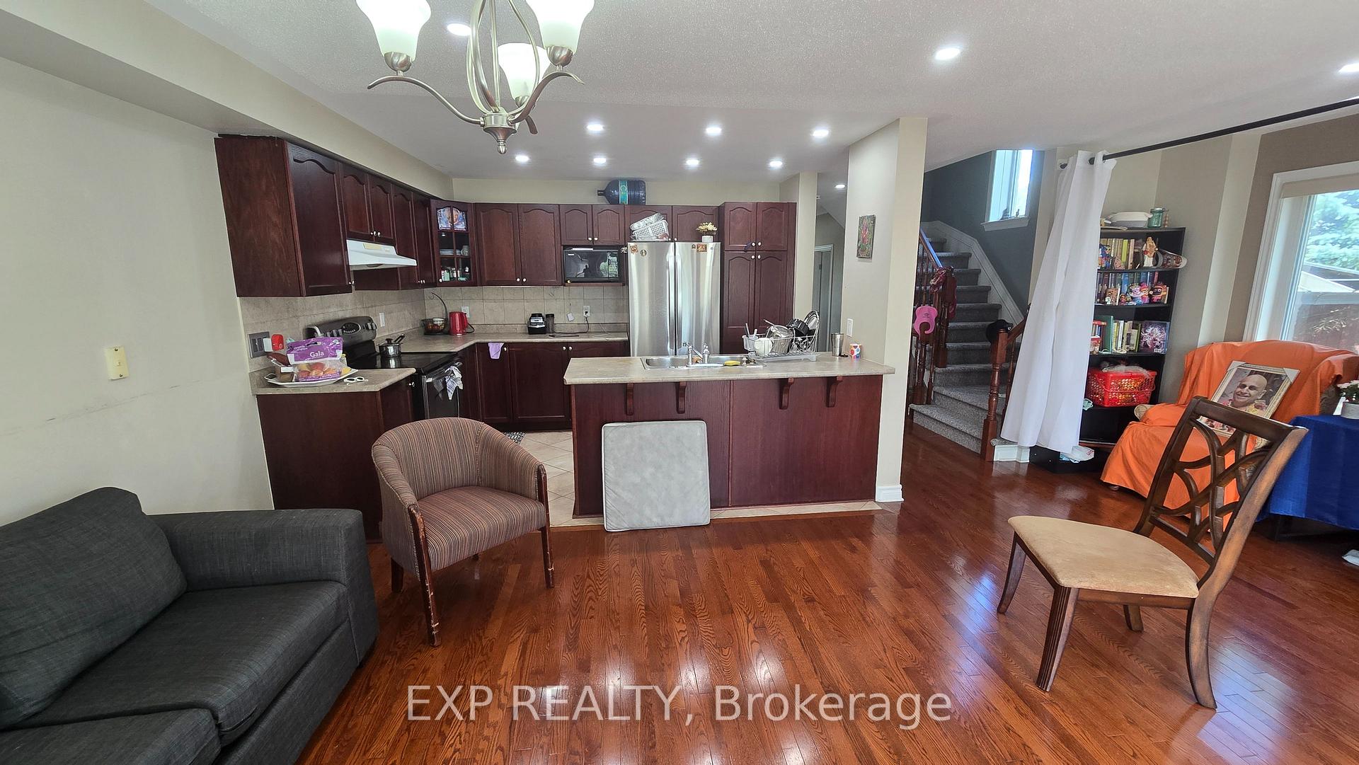 Photo 5 of 283 Tewsley Drive, Ottawa, Riverside South/Gloucester Glen — HOMEH