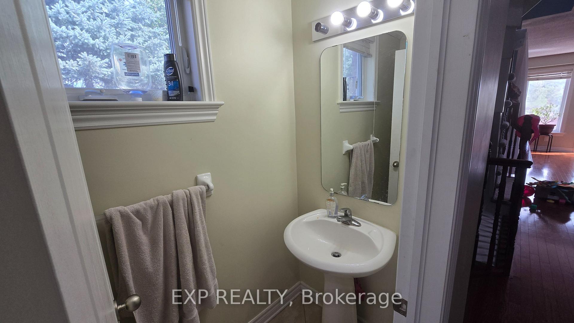 Photo 11 of 283 Tewsley Drive, Ottawa, Riverside South/Gloucester Glen — HOMEH