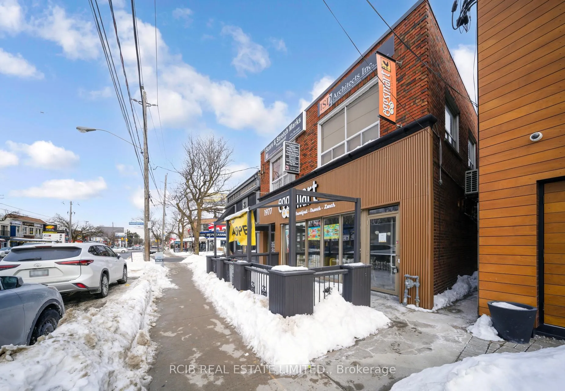 Photo 5 of Unit 109, 20 Burkebrook Pl, North York, Bridle Path-Sunnybrook-York Mills — HOMEH