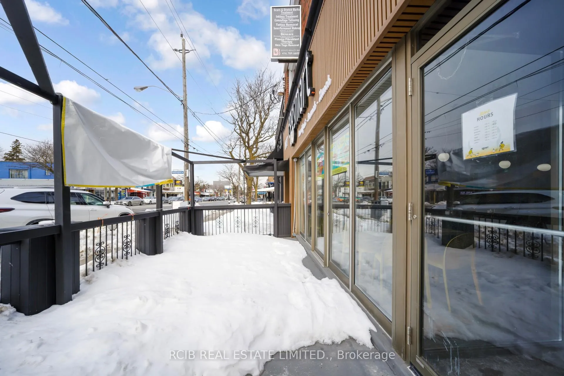 Photo 6 of Unit 109, 20 Burkebrook Pl, North York, Bridle Path-Sunnybrook-York Mills — HOMEH