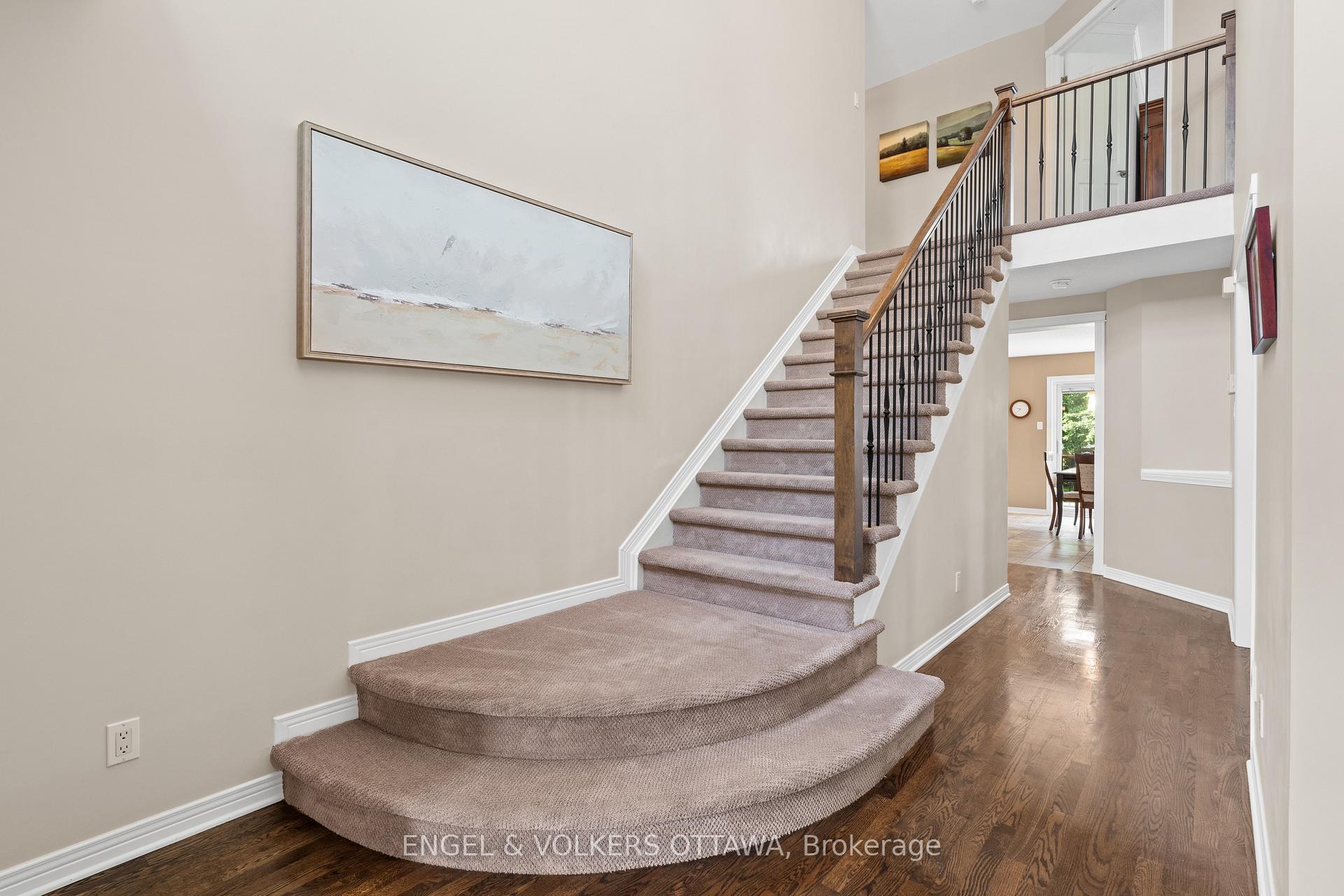 Photo 28 of 804 Covehead Crescent, Ottawa, Riverside South/Gloucester Glen — HOMEH