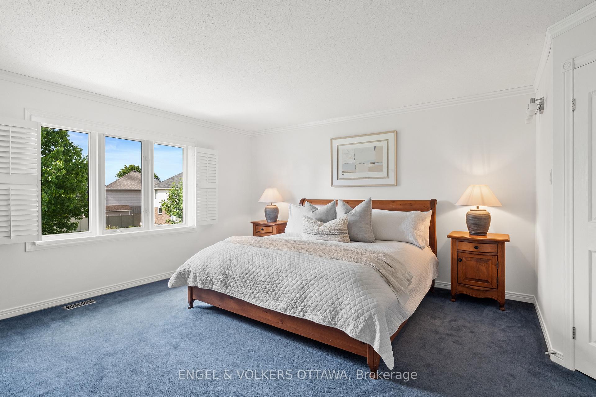 Photo 40 of 804 Covehead Crescent, Ottawa, Riverside South/Gloucester Glen — HOMEH