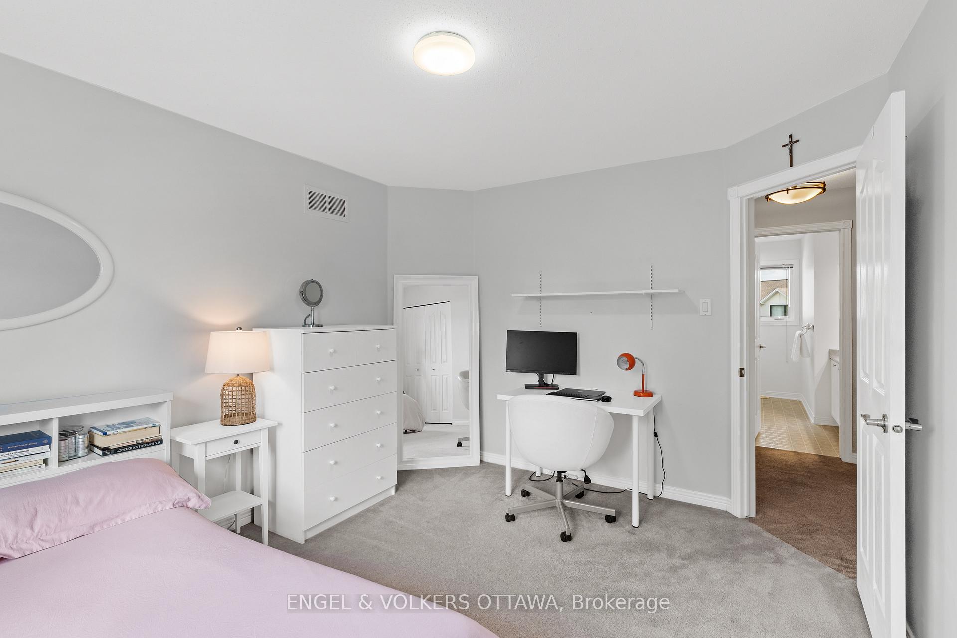 Photo 26 of 804 Covehead Crescent, Ottawa, Riverside South/Gloucester Glen — HOMEH