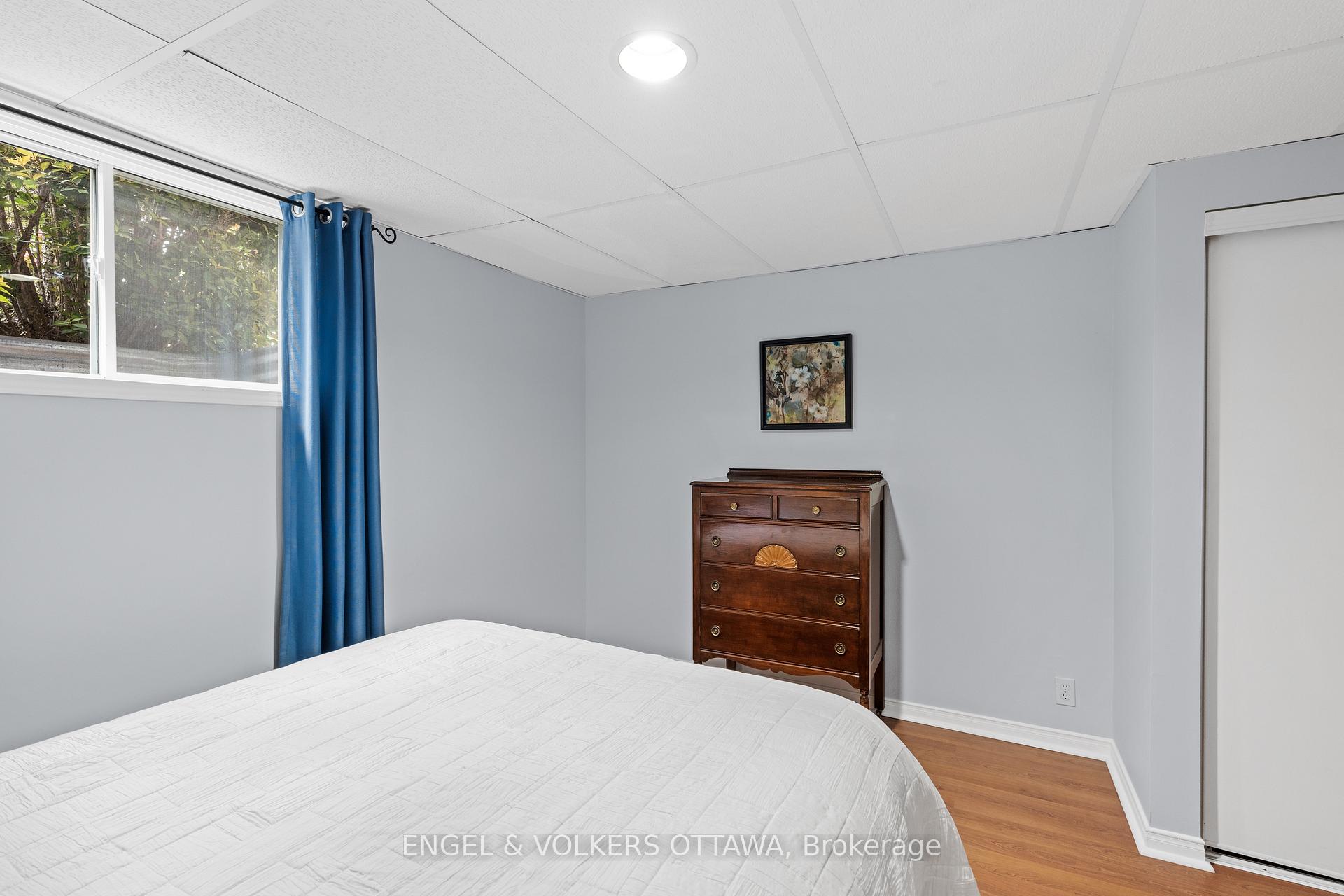 Photo 38 of 804 Covehead Crescent, Ottawa, Riverside South/Gloucester Glen — HOMEH