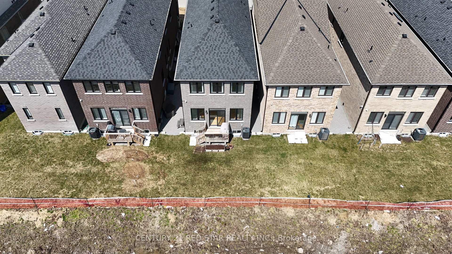Photo 2 of 104 Closson Drive, Whitby, Rural Whitby — HOMEH