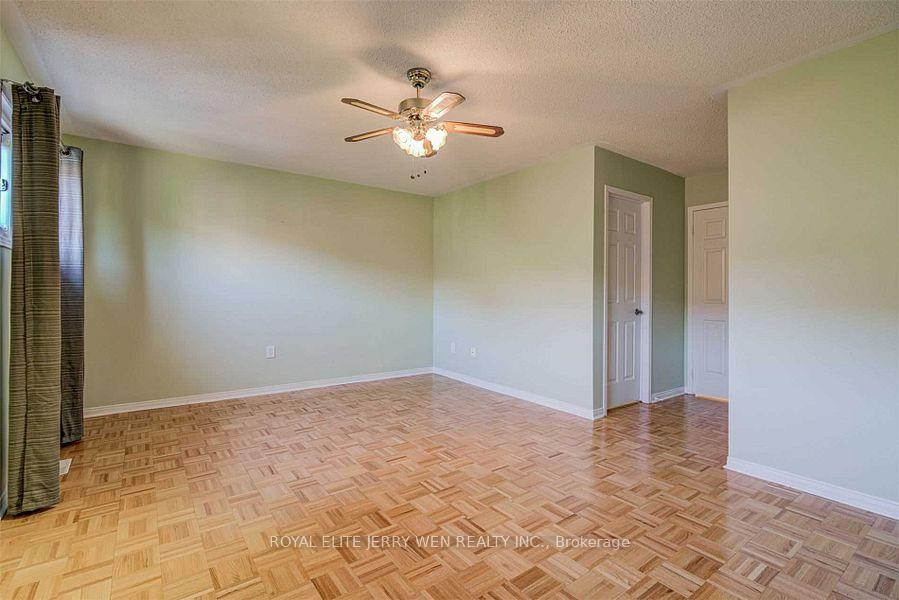 Photo 14 of 79 Roseheath Drive, Vaughan, Maple — HOMEH