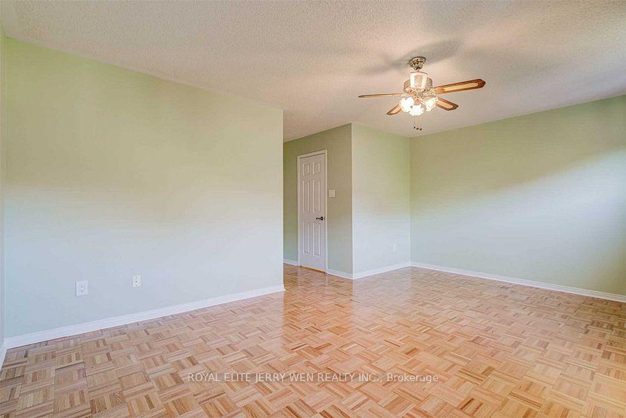 Photo 15 of 79 Roseheath Drive, Vaughan, Maple — HOMEH
