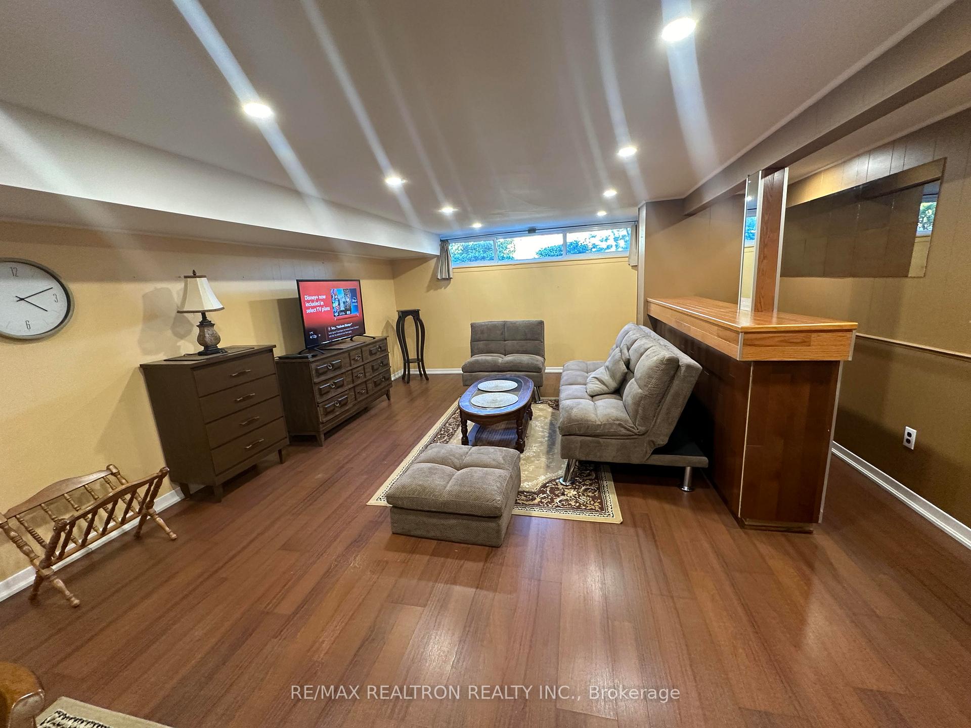 Photo 8 of Unit Bsmt, 902 Antonio Street, Pickering, Bay Ridges — HOMEH