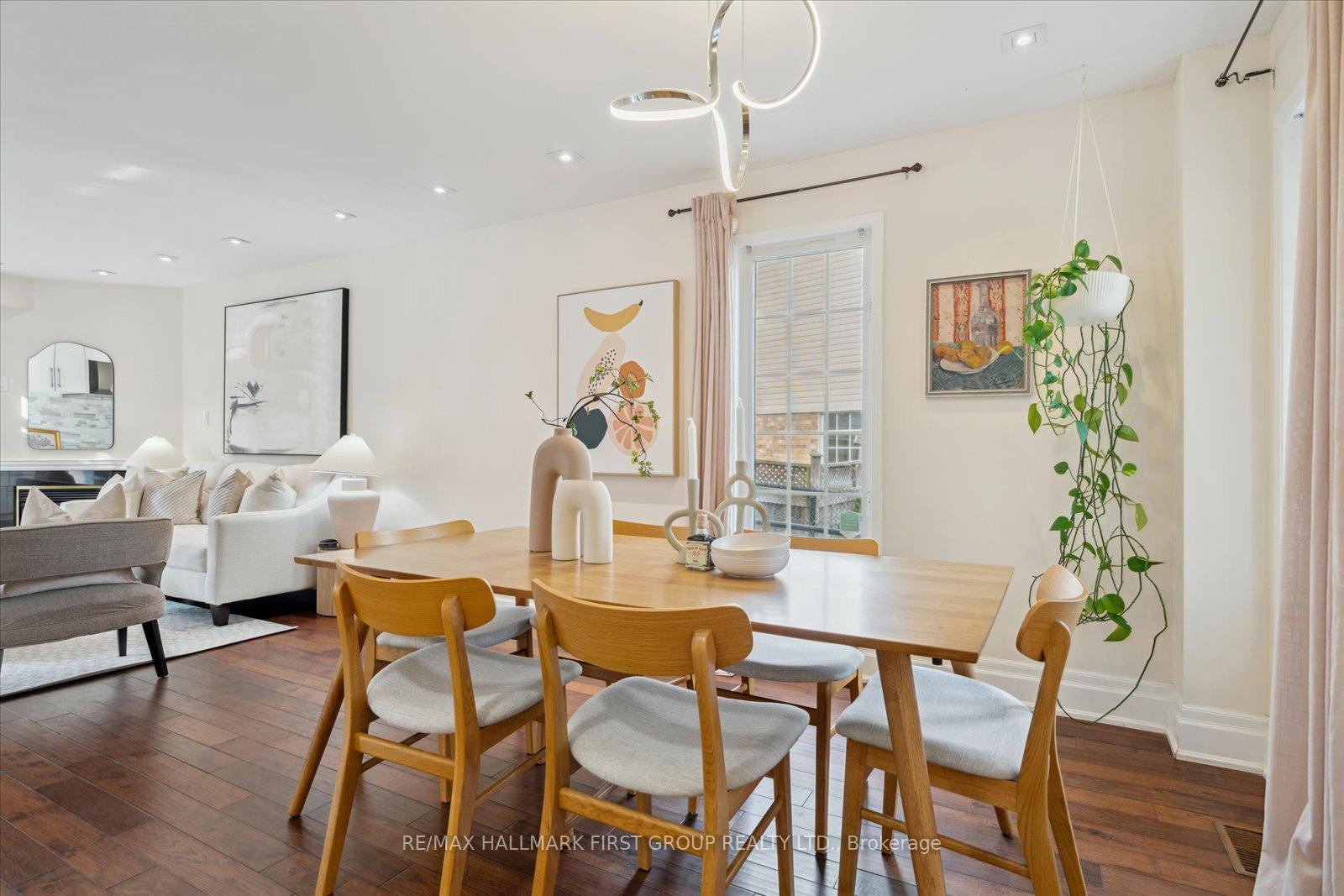 Photo 5 of 27 Shenandoah Drive, Whitby, Williamsburg — HOMEH