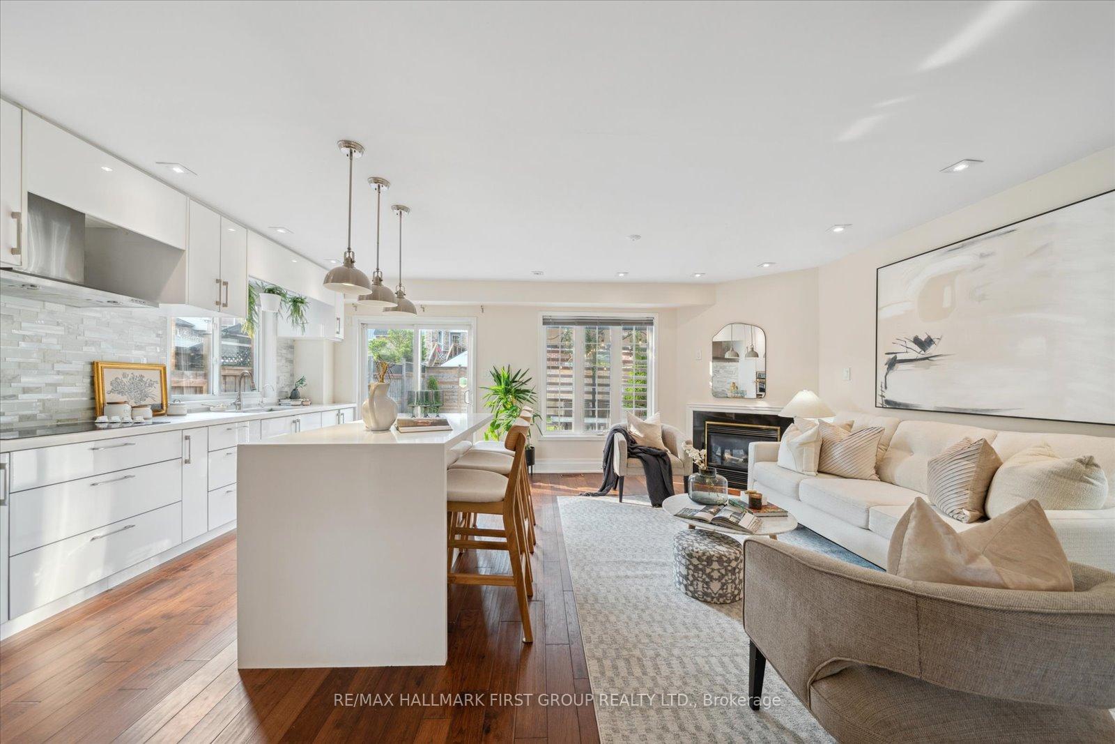 Photo 6 of 27 Shenandoah Drive, Whitby, Williamsburg — HOMEH