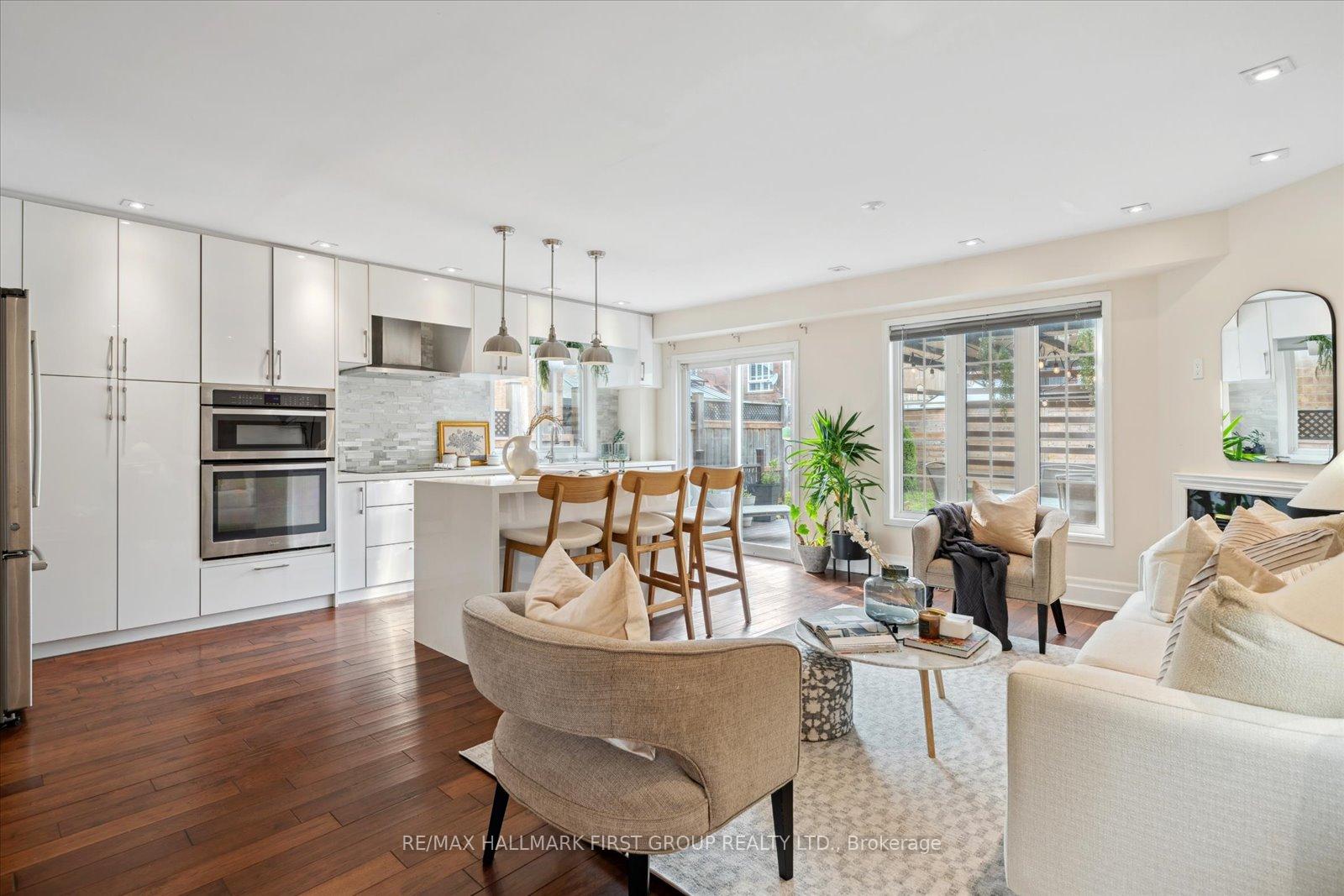 Photo 7 of 27 Shenandoah Drive, Whitby, Williamsburg — HOMEH