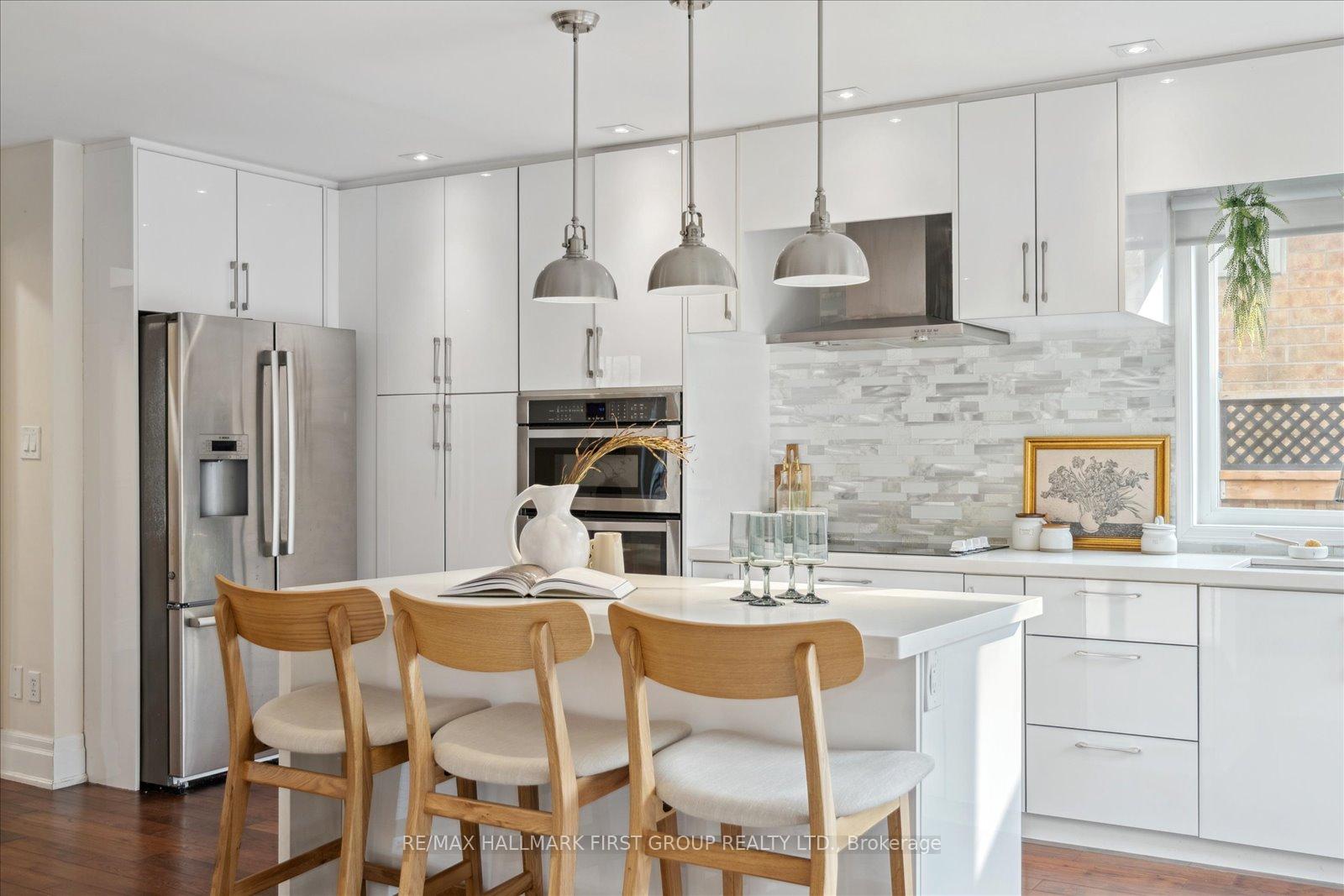 Photo 14 of 27 Shenandoah Drive, Whitby, Williamsburg — HOMEH