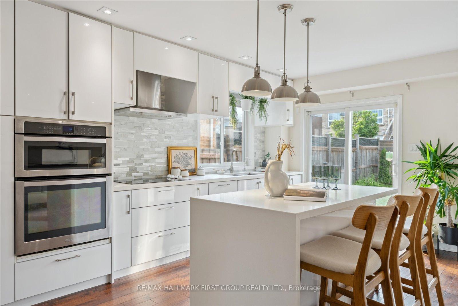 Photo 15 of 27 Shenandoah Drive, Whitby, Williamsburg — HOMEH