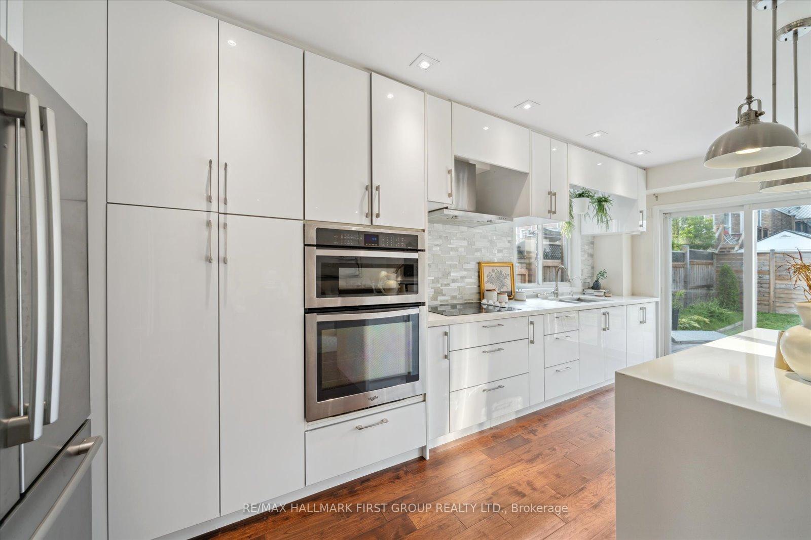 Photo 16 of 27 Shenandoah Drive, Whitby, Williamsburg — HOMEH