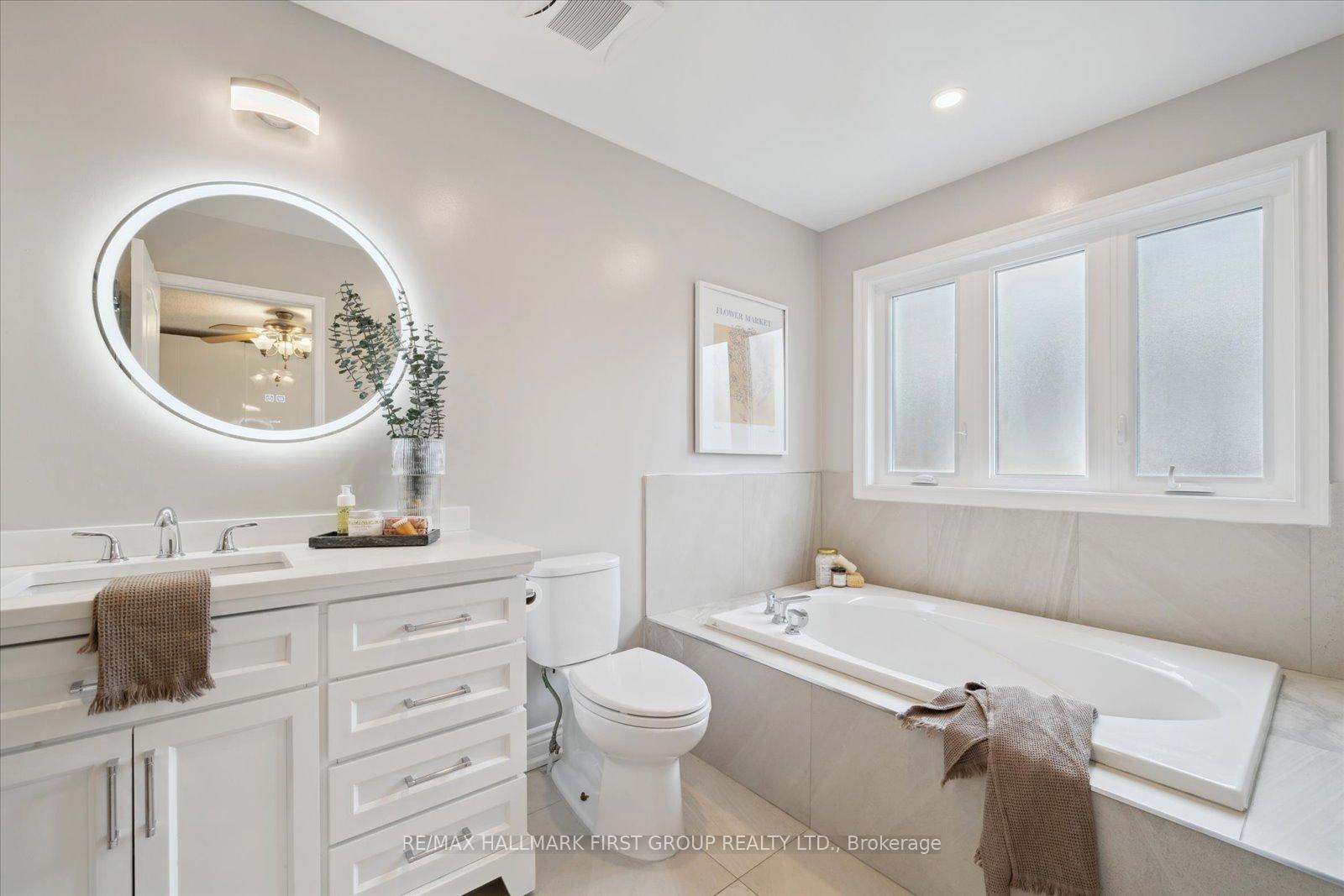 Photo 21 of 27 Shenandoah Drive, Whitby, Williamsburg — HOMEH