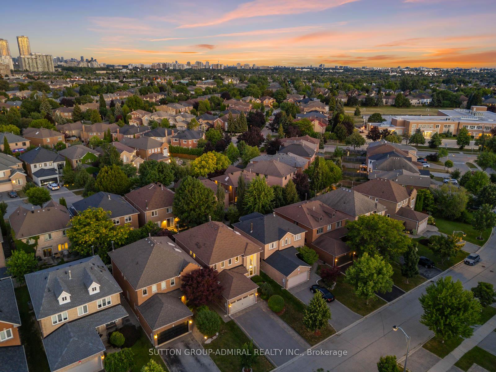 Photo 47 of 88 Ventura Way, Vaughan, Beverley Glen — HOMEH