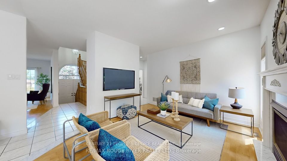 Photo 13 of Unit Upper, 548 Mcleod Crescent, Pickering, Rosebank — HOMEH