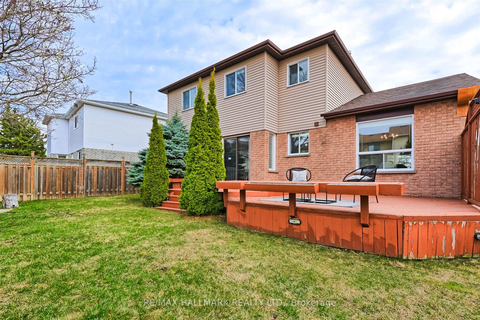 Photo 37 of 1594 Dellbrook Avenue, Pickering, Brock Ridge — HOMEH