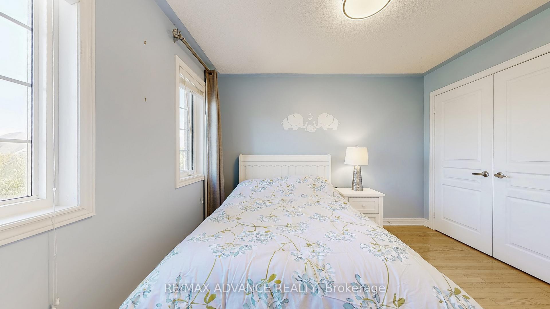 Photo 24 of 151 Laramie Crescent, Vaughan, Patterson — HOMEH