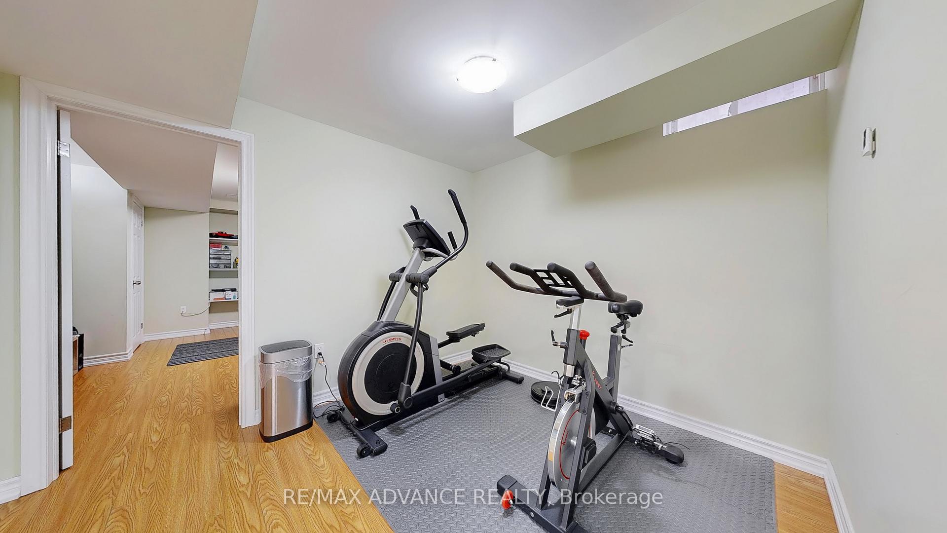 Photo 34 of 151 Laramie Crescent, Vaughan, Patterson — HOMEH