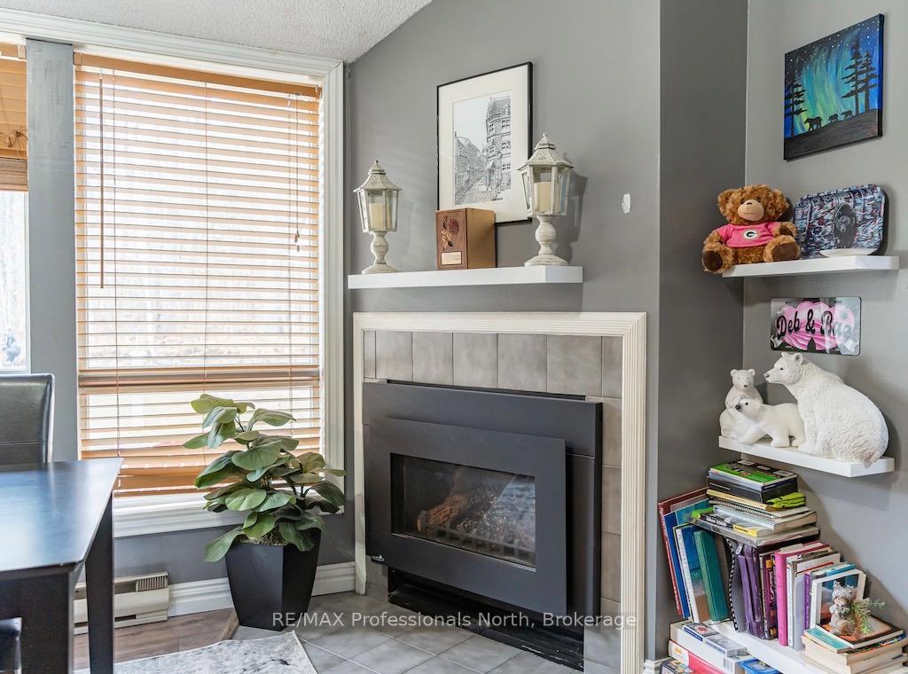 Photo 10 of 1012 Parasol Drive, Algonquin Highlands, Stanhope — HOMEH