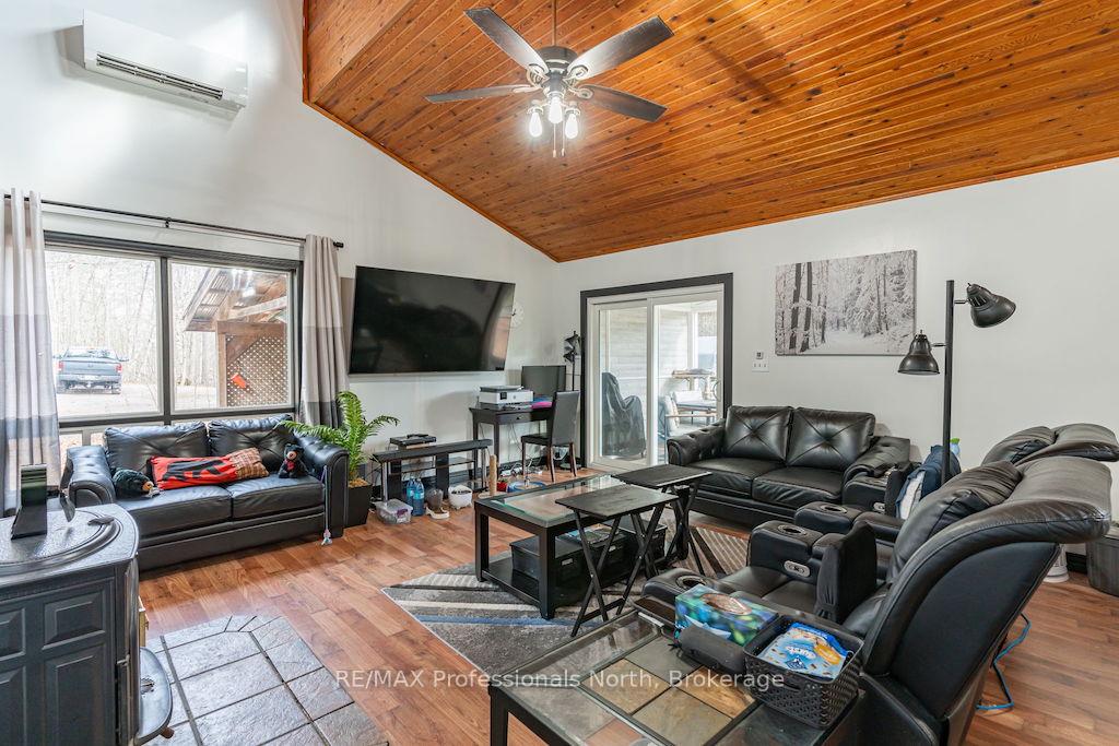 Photo 16 of 1012 Parasol Drive, Algonquin Highlands, Stanhope — HOMEH