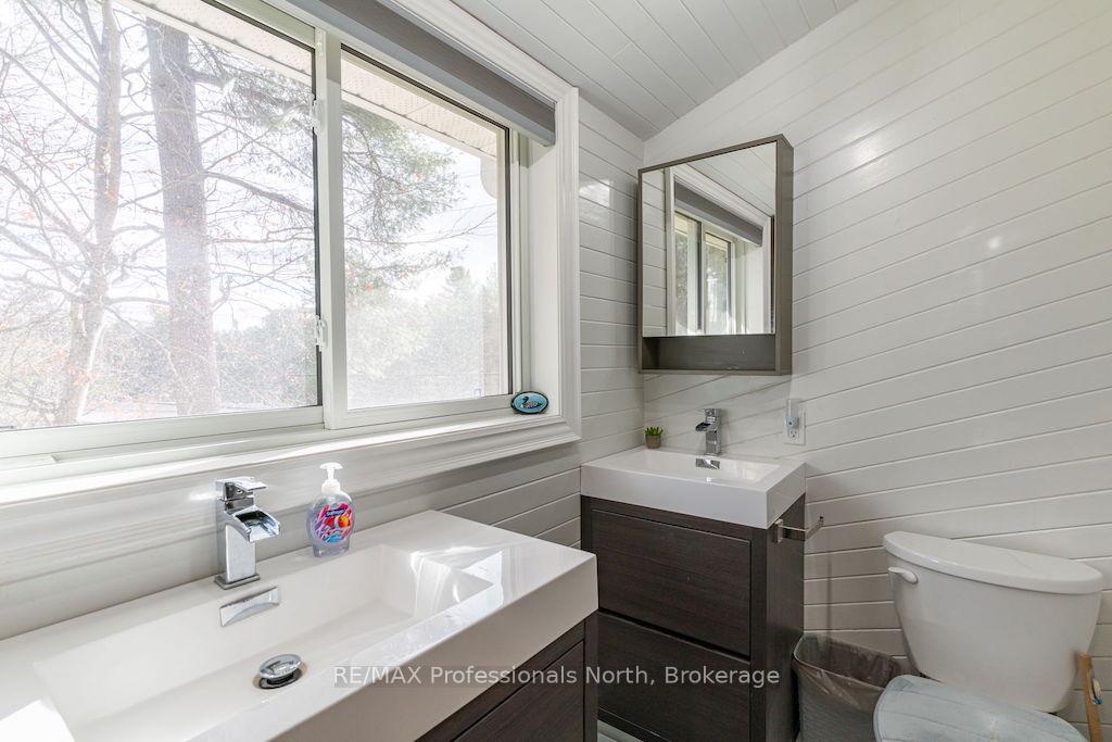 Photo 22 of 1012 Parasol Drive, Algonquin Highlands, Stanhope — HOMEH