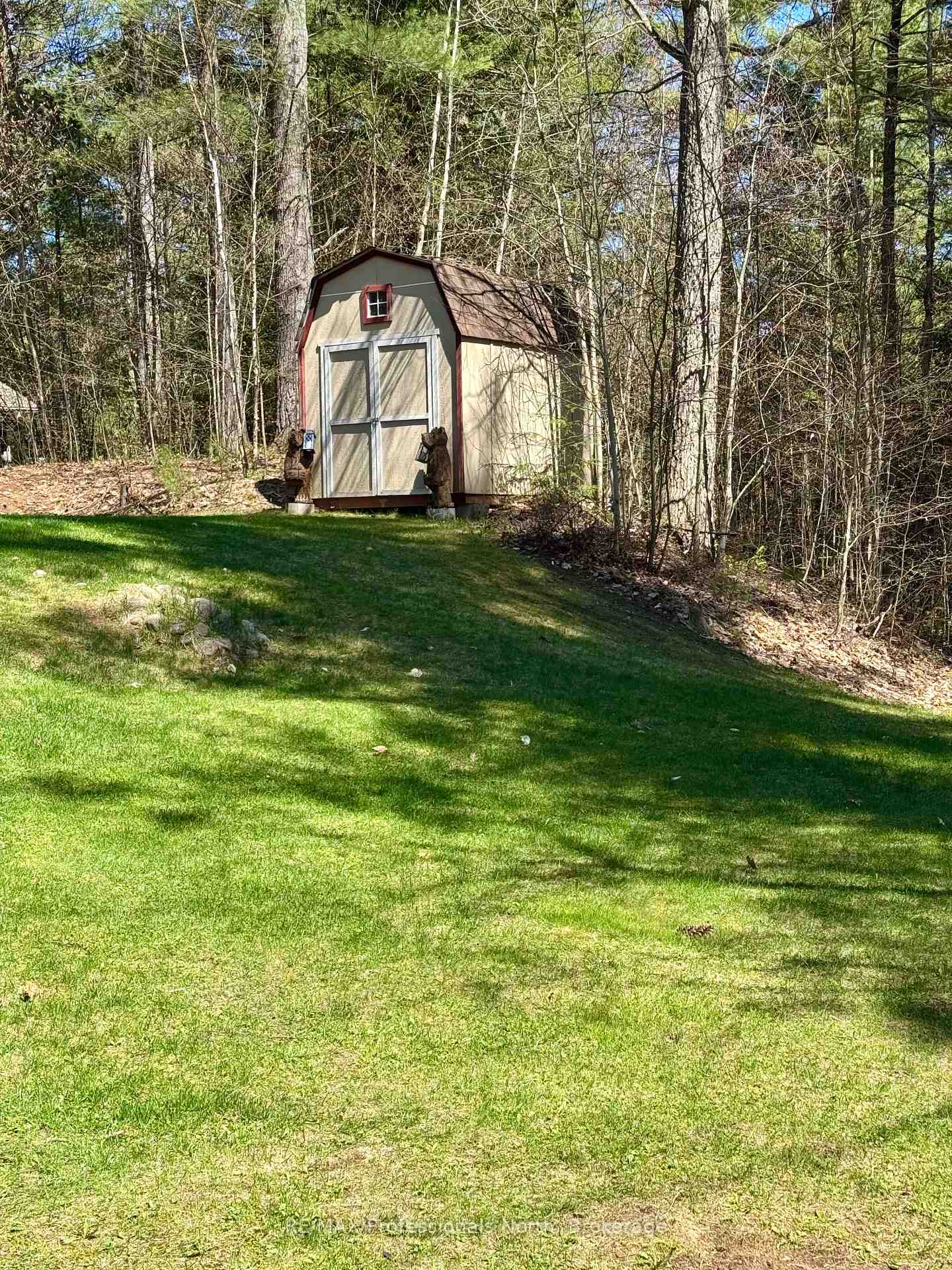 Photo 35 of 1012 Parasol Drive, Algonquin Highlands, Stanhope — HOMEH