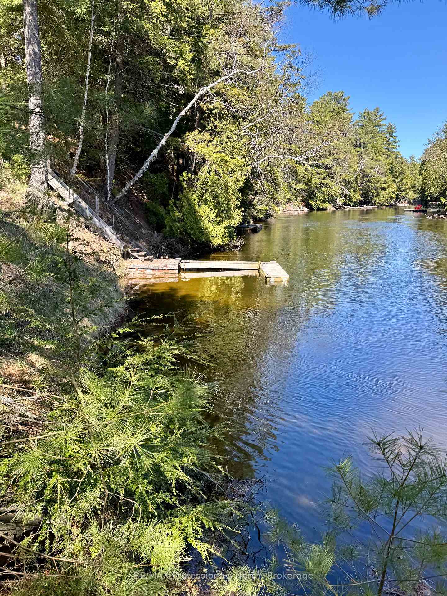 Photo 36 of 1012 Parasol Drive, Algonquin Highlands, Stanhope — HOMEH
