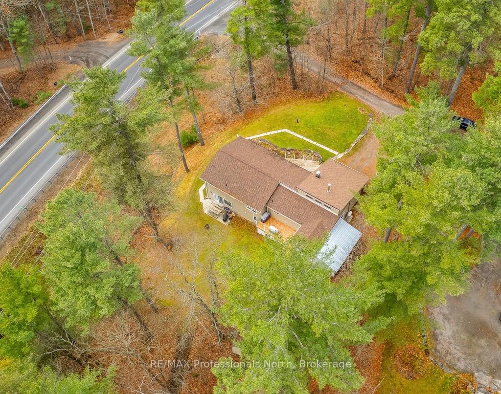 Photo 37 of 1012 Parasol Drive, Algonquin Highlands, Stanhope — HOMEH