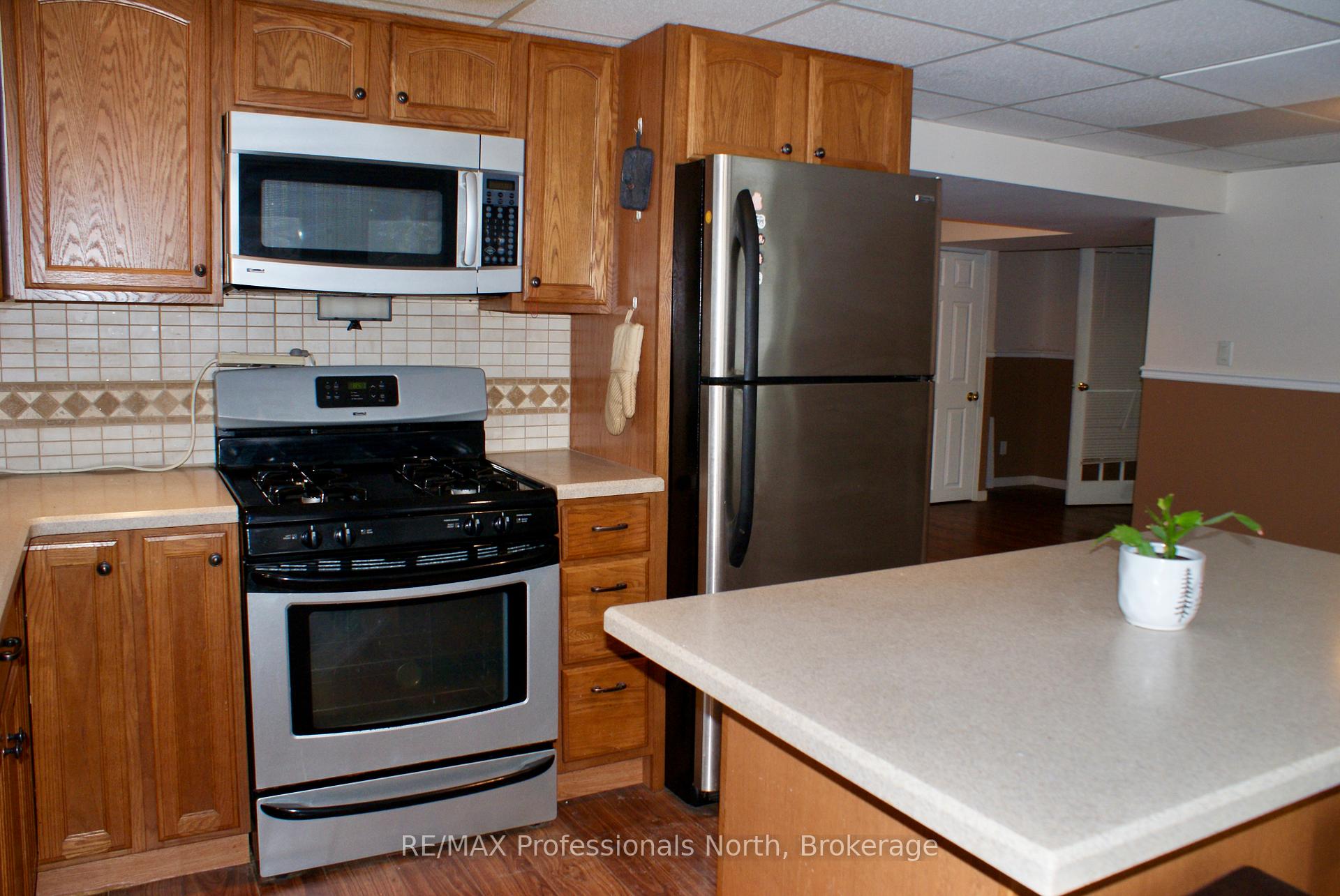 Photo 40 of 1012 Parasol Drive, Algonquin Highlands, Stanhope — HOMEH