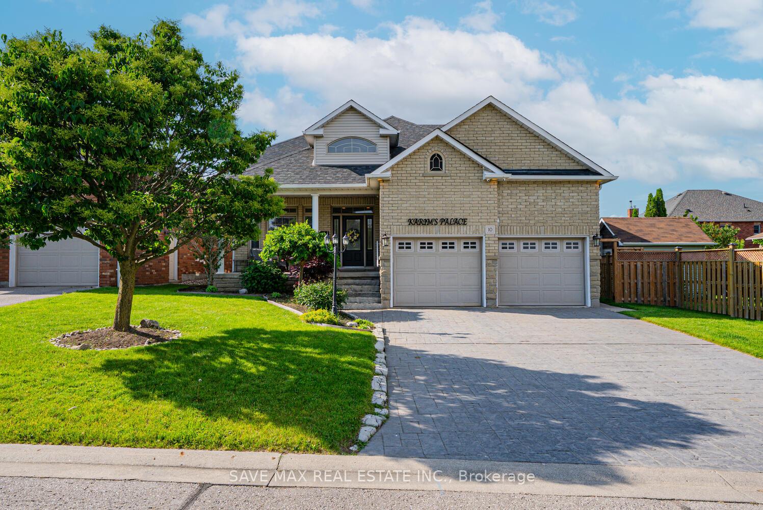 Front of 10 Otto Court