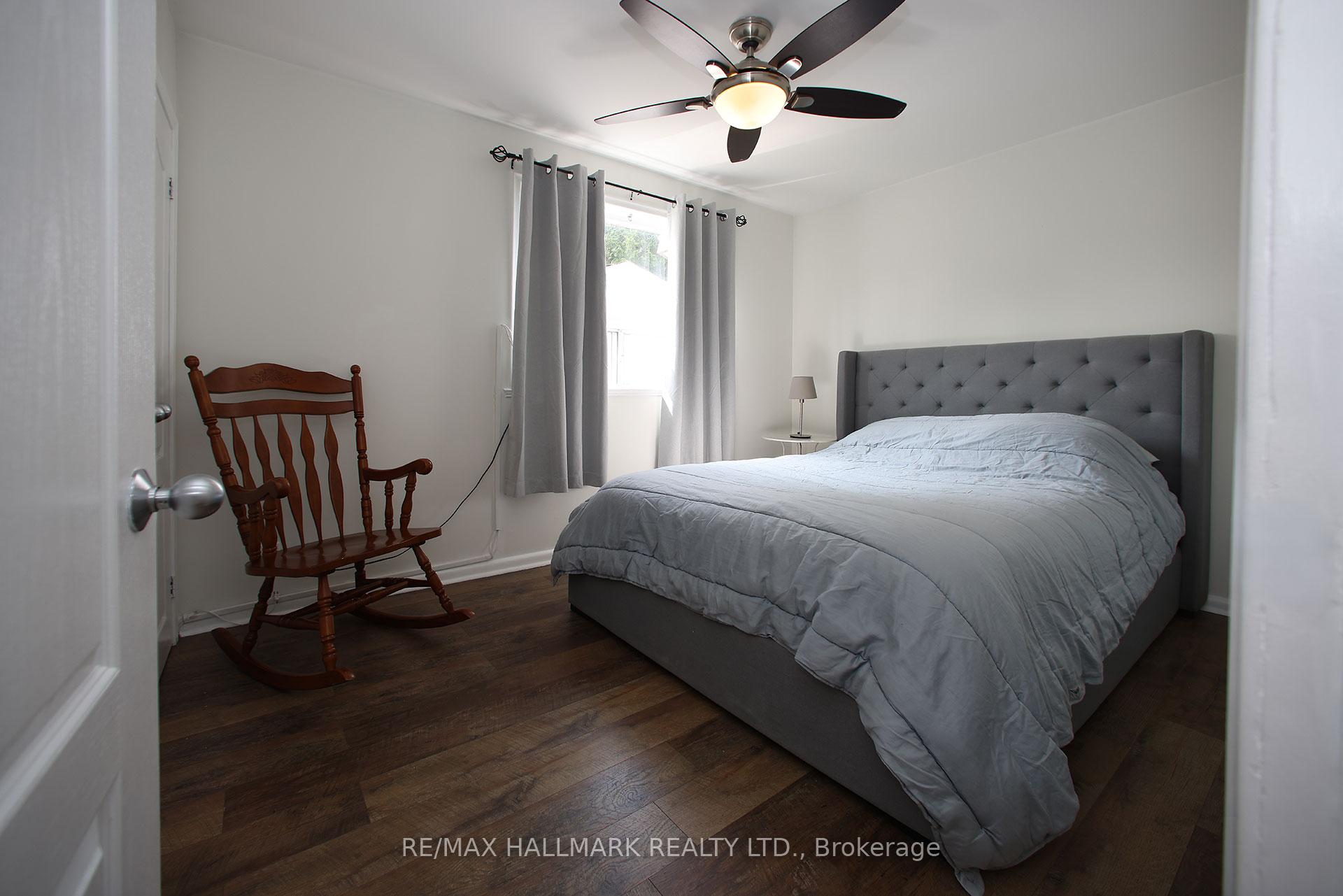 Photo 23 of 33 Patrick Drive, Aurora, Aurora Highlands — HOMEH