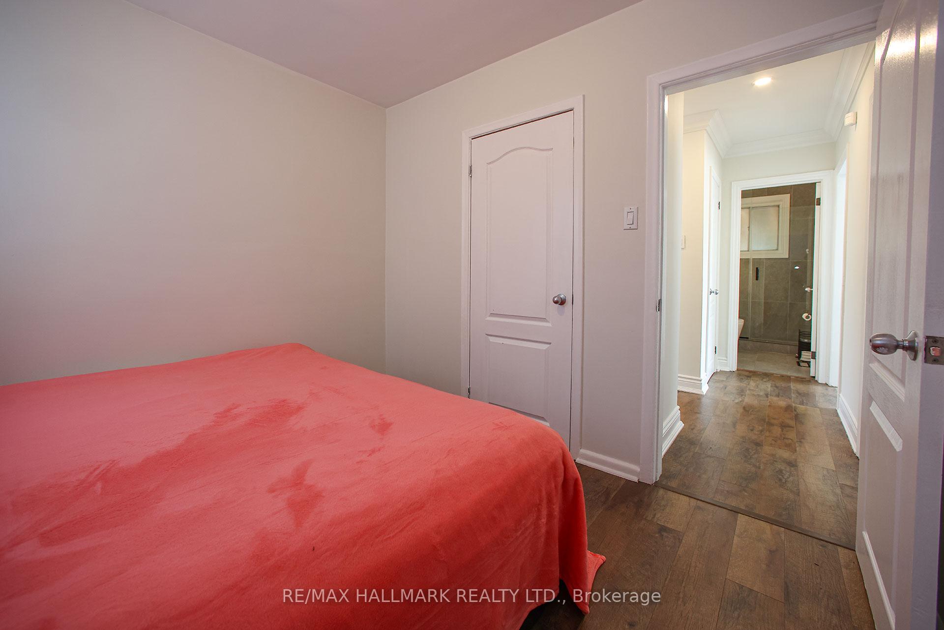 Photo 25 of 33 Patrick Drive, Aurora, Aurora Highlands — HOMEH