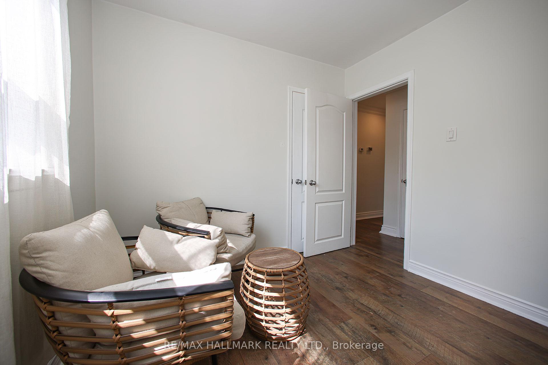 Photo 29 of 33 Patrick Drive, Aurora, Aurora Highlands — HOMEH