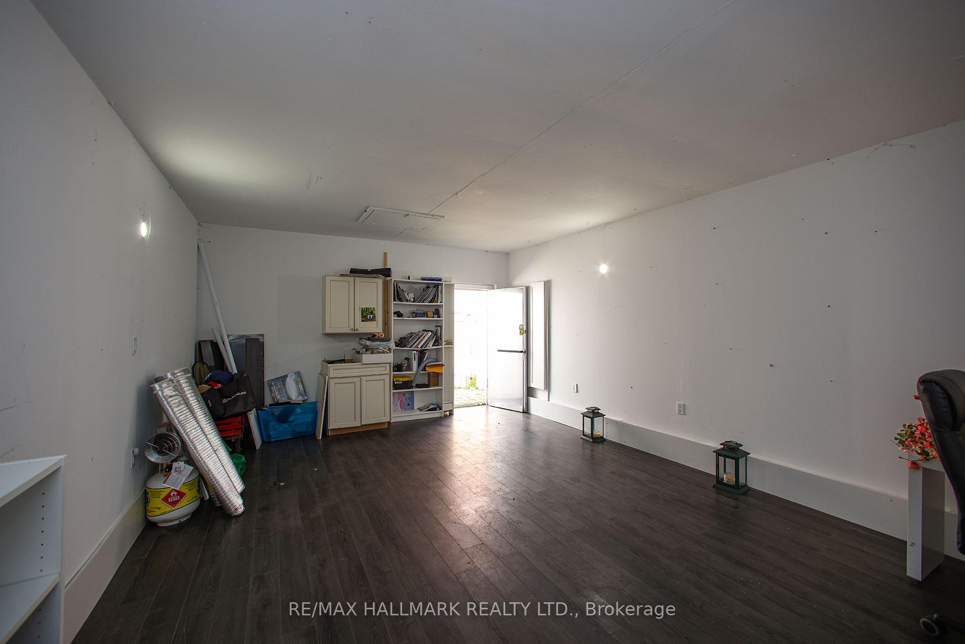 Photo 43 of 33 Patrick Drive, Aurora, Aurora Highlands — HOMEH
